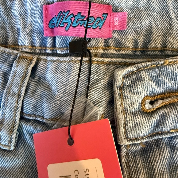 Edikted Raelynn Washed Low Rise Jeans - Picture 6 of 8